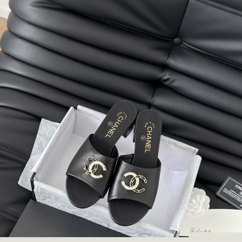 Ch*el slippers
